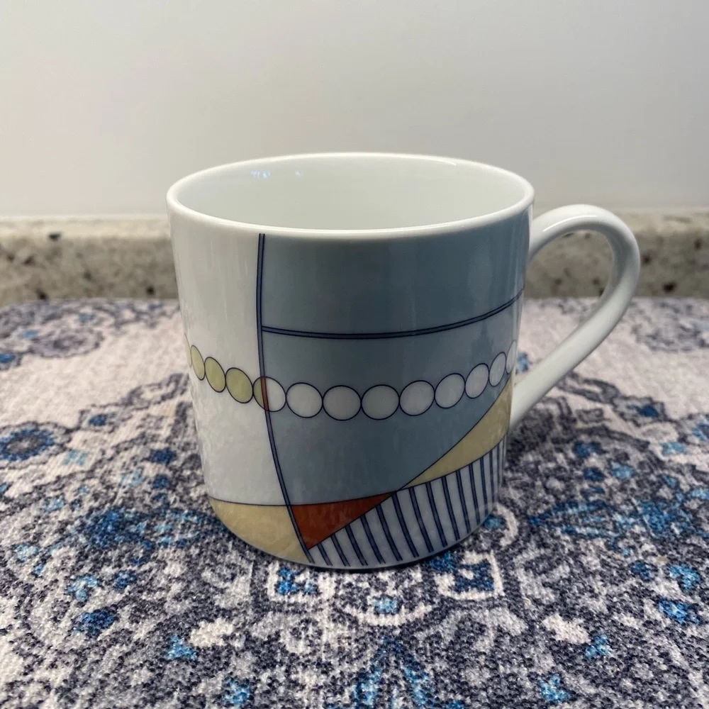 Set of 4 Vintage Frank Lloyd Wright MoMA Geometric coffee mugs 1998.